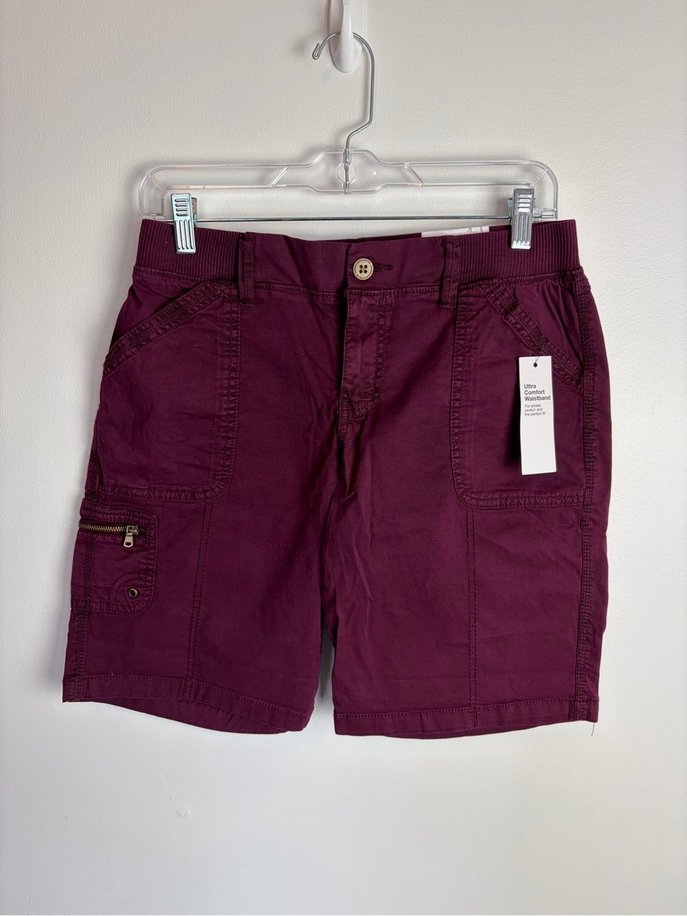 Sonoma Bermuda Shorts in Burgundy
